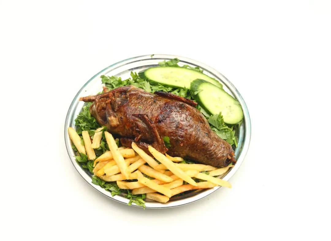 حمام محمر بالزبده