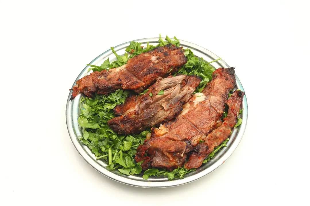ربع نيفا